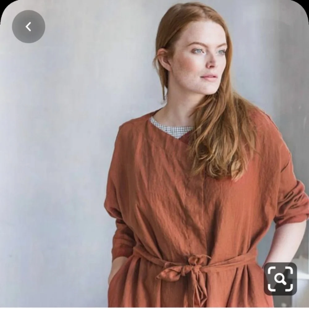 Amsterdam Coat notPERFECTLINEN Heavyweight Linen in Beige - Picture 3 of 8